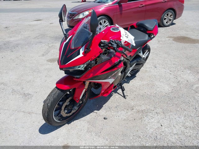 Honda Pc62e-6300001 2022 MLHPC6258N5300376 Image 2