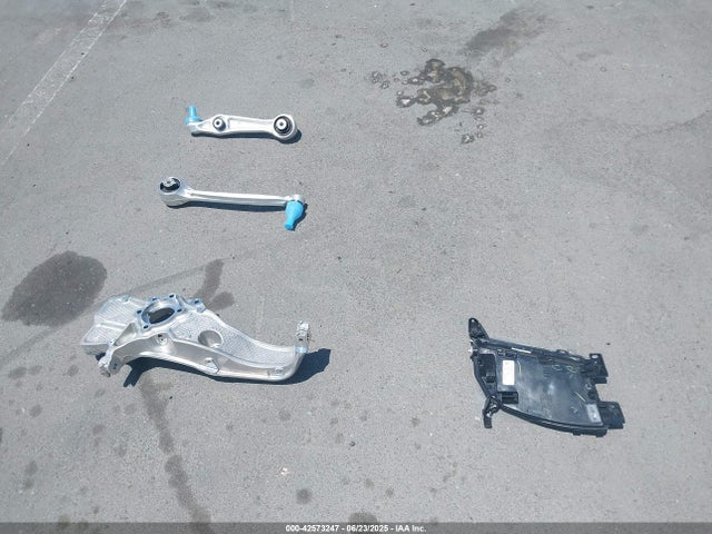 2015 TESLA MODEL S 5YJSA1H4XFF081215 Photo 9