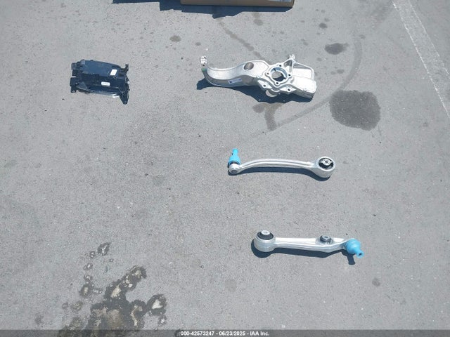 2015 TESLA MODEL S 5YJSA1H4XFF081215 Photo 3