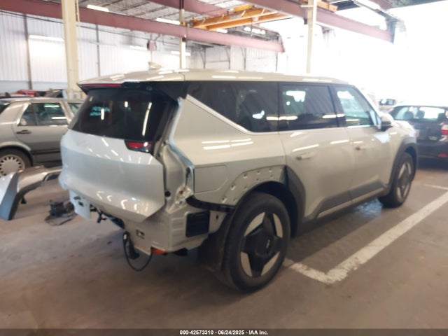 KNDAB5S11R6031205 KIA ev9
