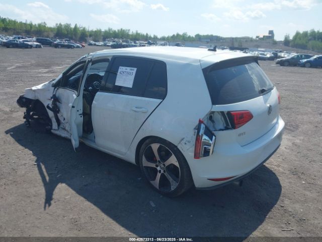 2017 VOLKSWAGEN GOLF GTI 3VW5T7AU7HM074478 Photo 2
