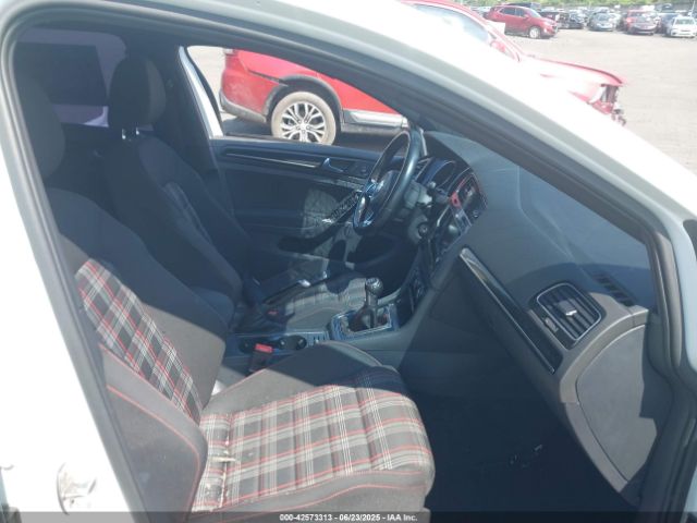 2017 VOLKSWAGEN GOLF GTI 3VW5T7AU7HM074478 Photo 4