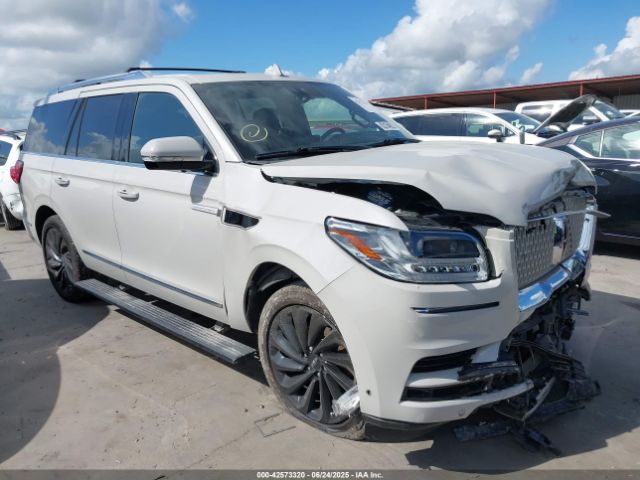 2021 LINCOLN NAVIGATOR 5LMJJ2LT0MEL03302