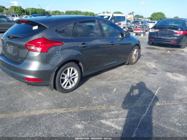 2018 FORD FOCUS 1FADP3K2XJL238585 Photo 3