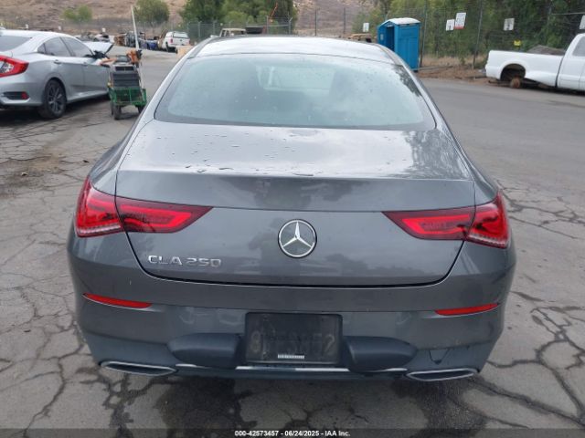 W1K5J4GB2LN100101 Mercedes-Benz m260