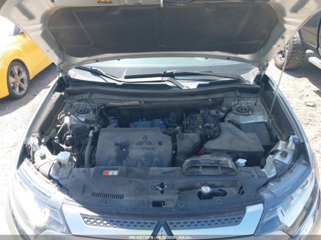 2020 MITSUBISHI OUTLANDER JA4AD2A32LZ042273 Photo 9