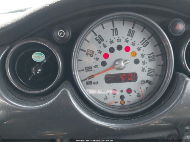 2007 MINI COOPER WMWRF33517TG17382 Photo 6