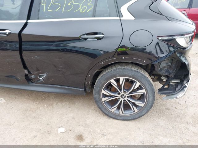 2017 INFINITI QX30 SJKCH5CR6HA038798 Photo 5