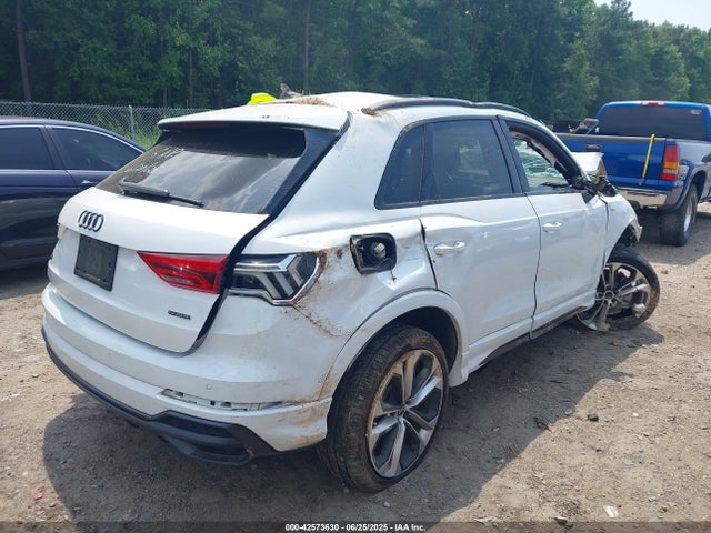 2021 AUDI Q3 WA1EECF35M1017543 Photo 3