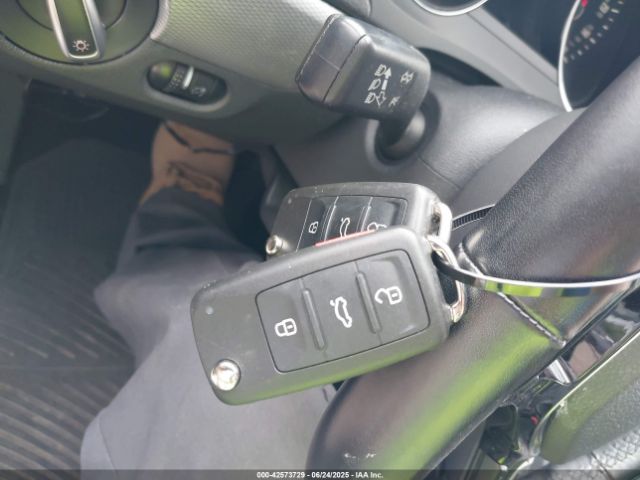 2017 VOLKSWAGEN JETTA 3VWDB7AJ7HM210175 Photo 10