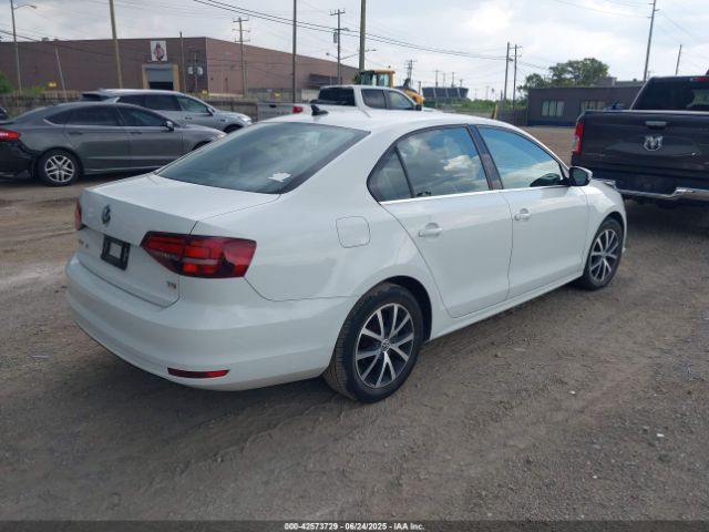 2017 VOLKSWAGEN JETTA 3VWDB7AJ7HM210175 Photo 3