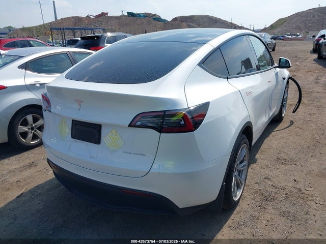 2023 TESLA MODEL Y 7SAYGAEE5PF799765 Photo 3