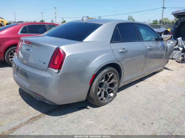 2018 CHRYSLER 300 2C3CCABG4JH227276 Photo 3
