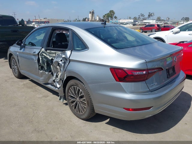 3VWC57BU2MM053838 Volkswagen tsi