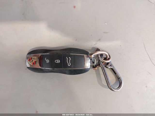 2015 PORSCHE MACAN WP1AB2A53FLB66295 Photo 10