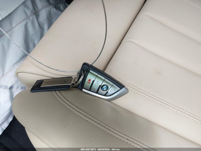 5UXCR4C06N9M71061 BMW X5