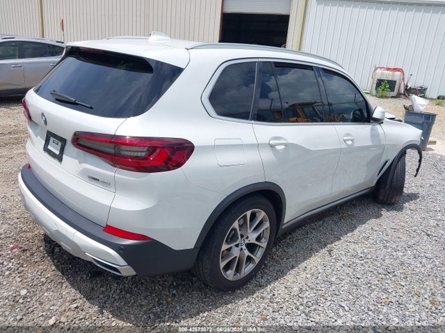 5UXCR4C06N9M71061 BMW X5