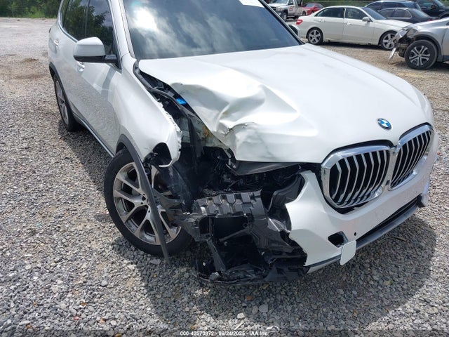 5UXCR4C06N9M71061 BMW X5