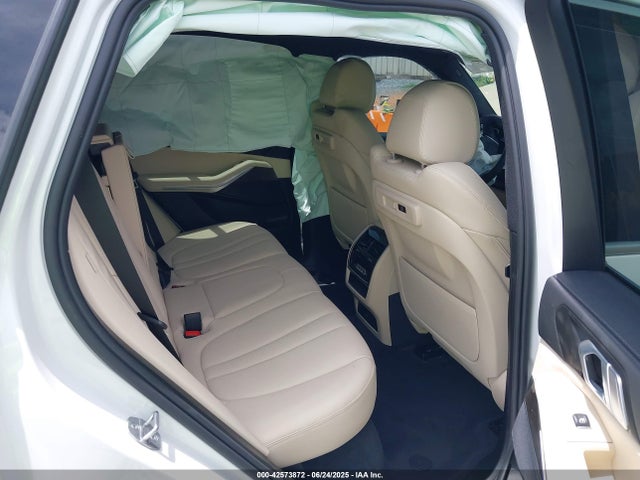 5UXCR4C06N9M71061 BMW X5