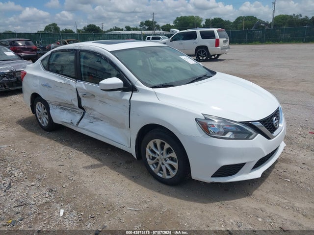 2018 3N1AB7AP1JY301311 main image