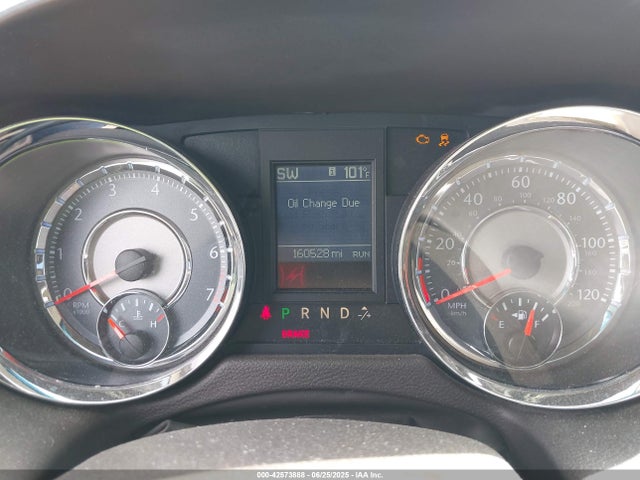 Chrysler 2016 2016 2C4RC1CG5GR190665 Image 7