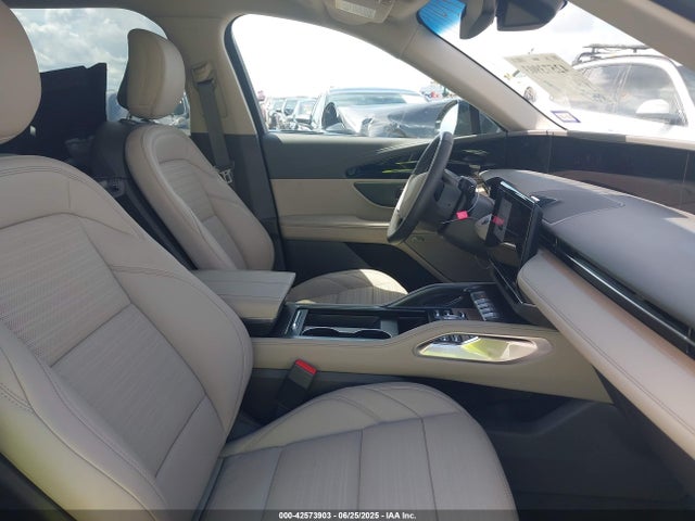 5LMPJ8K49RJ856844 Lincoln gtdi b