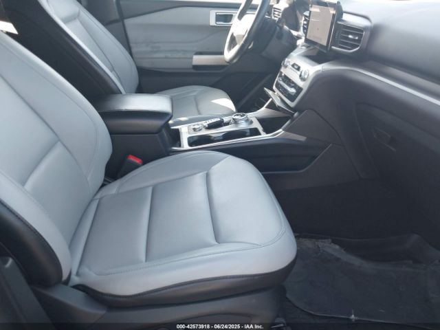 2021 FORD EXPLORER 1FMSK8DHXMGA90316 Photo 4