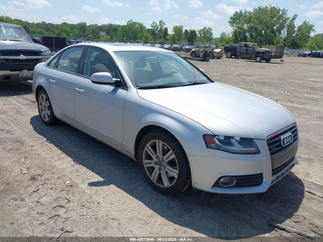 2010 AUDI A4 WAUDFAFL2AN036426 Photo 0