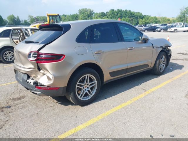 2018 PORSCHE MACAN WP1AA2A58JLB06413 Photo 3