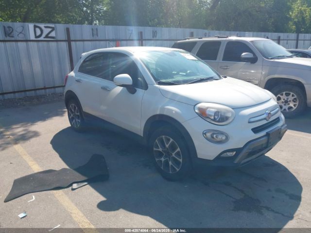 2016 FIAT 500X ZFBCFYCT5GP377766