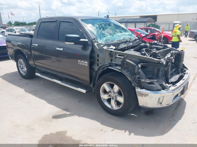2017 RAM 1500 3C6RR6LT7HG530003