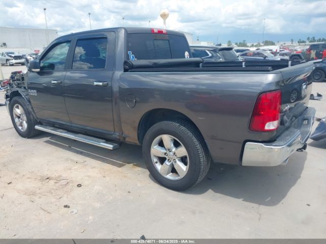 2017 RAM 1500 3C6RR6LT7HG530003 Photo 2