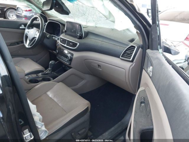 2020 HYUNDAI TUCSON KM8J33AL8LU216676 Photo 4