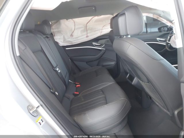 2022 AUDI E-TRON WA1AAAGE5NB020579 Photo 7