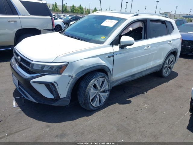 2022 VOLKSWAGEN TAOS 3VVTX7B20NM019055 Photo 1