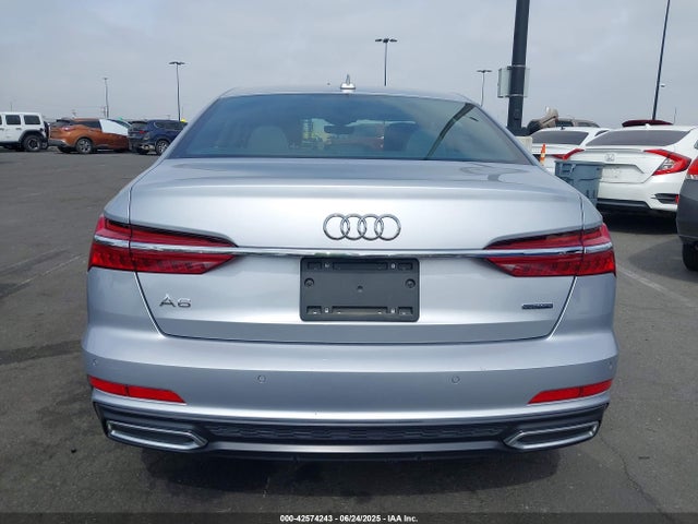 Audi 2019 2019 WAUL2AF22KN049063 Image 16