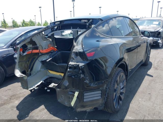 2022 TESLA MODEL Y 7SAYGDEF7NF558040 Photo 3
