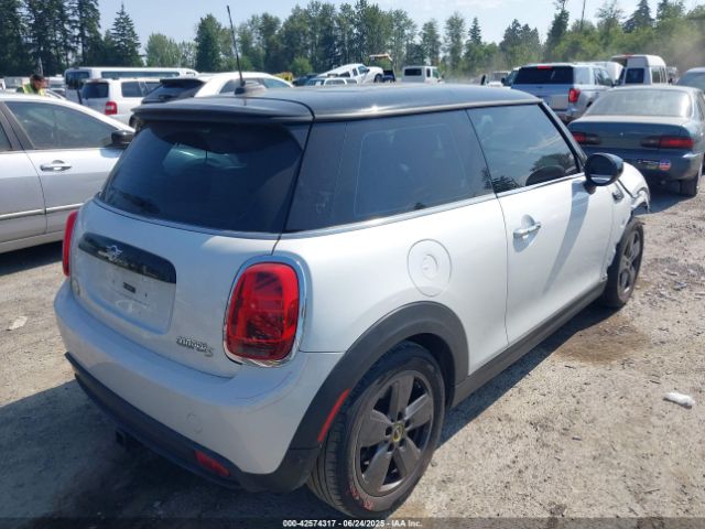 2024 MINI SE HARDTOP WMW13DJ09R2V91896 Photo 3