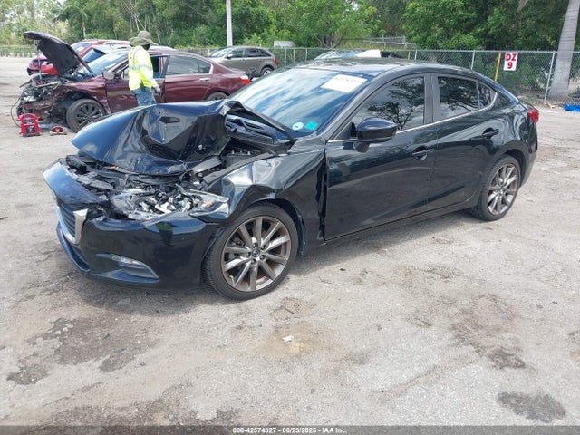 3MZBN1V38JM250407 Mazda py