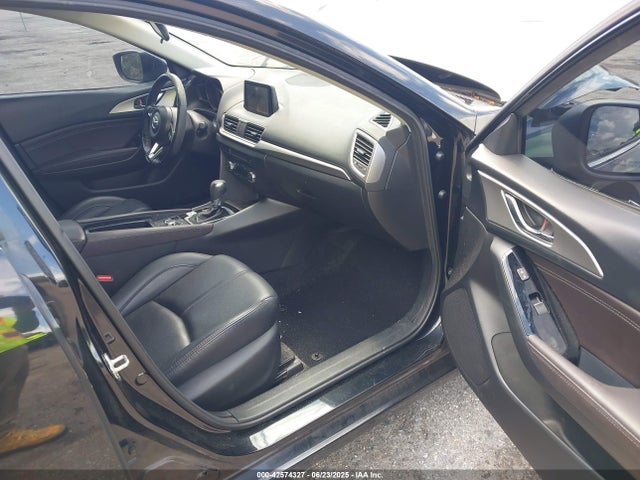 3MZBN1V38JM250407 Mazda py