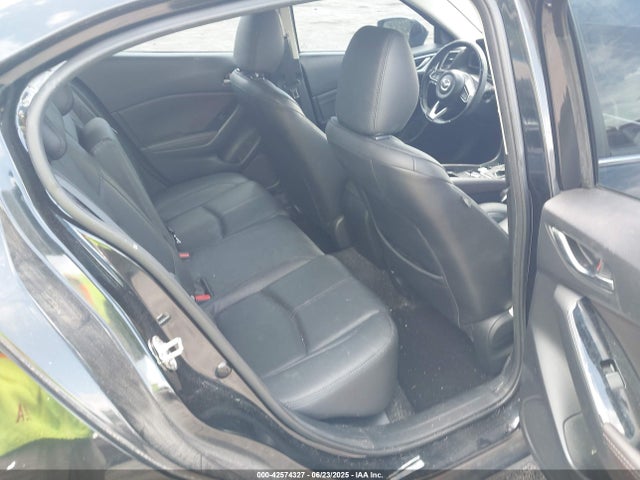 3MZBN1V38JM250407 Mazda py
