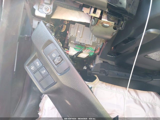 19XFL1H89NE010817 Honda l15b7