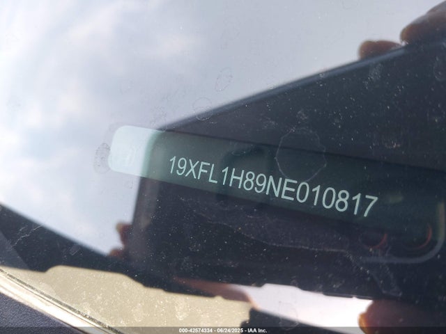 19XFL1H89NE010817 Honda l15b7
