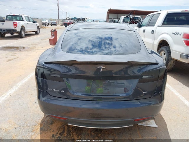 Tesla 3 phase a/c induction (single motor) 2015 5YJSA1S12FFP77095 Image 16