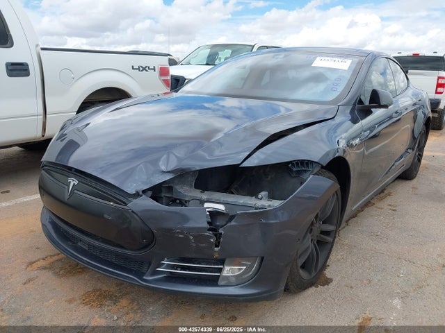 2015 TESLA MODEL S 5YJSA1S12FFP77095 Photo 5