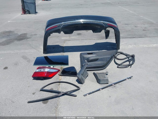 Honda k24w1 2017 1HGCR2F74HA150901 Image 12