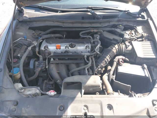 42574372 :رقم المزاد ، 1HGCP2F83BA053212 vin ، 2011 Honda Accord 2.4 Ex-l مزاد بيع