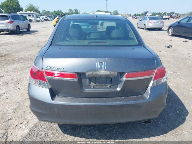 42574372 :رقم المزاد ، 1HGCP2F83BA053212 vin ، 2011 Honda Accord 2.4 Ex-l مزاد بيع