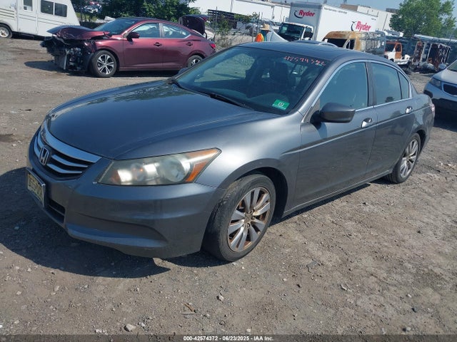 42574372 :رقم المزاد ، 1HGCP2F83BA053212 vin ، 2011 Honda Accord 2.4 Ex-l مزاد بيع