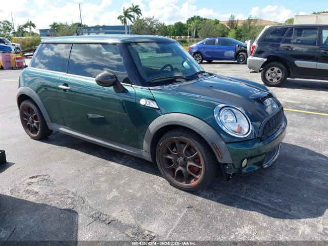 2007 MINI COOPER S WMWMF73507TV30183 Photo 0